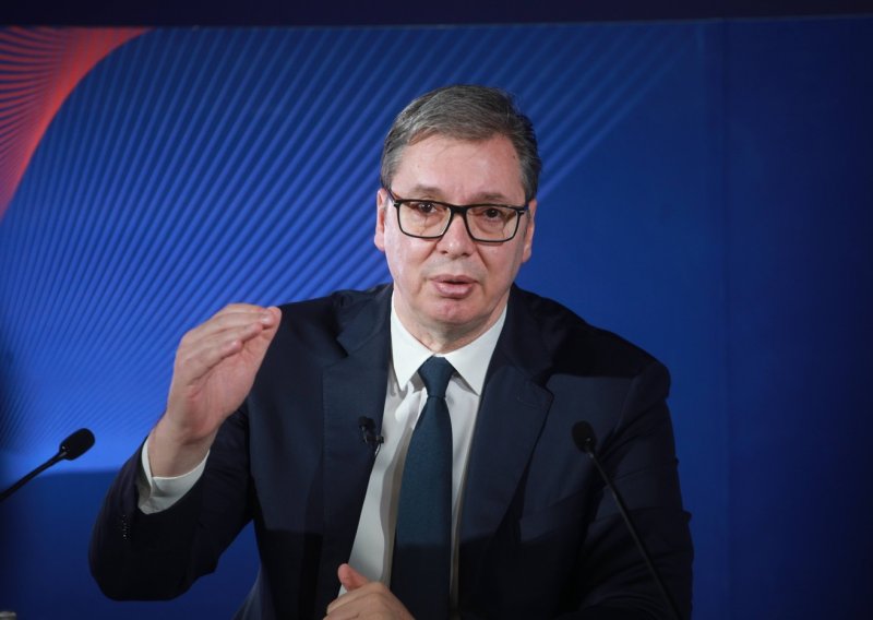 Vučić u čudu: 'Kako ste odmah stali na hrvatsku stranu?'