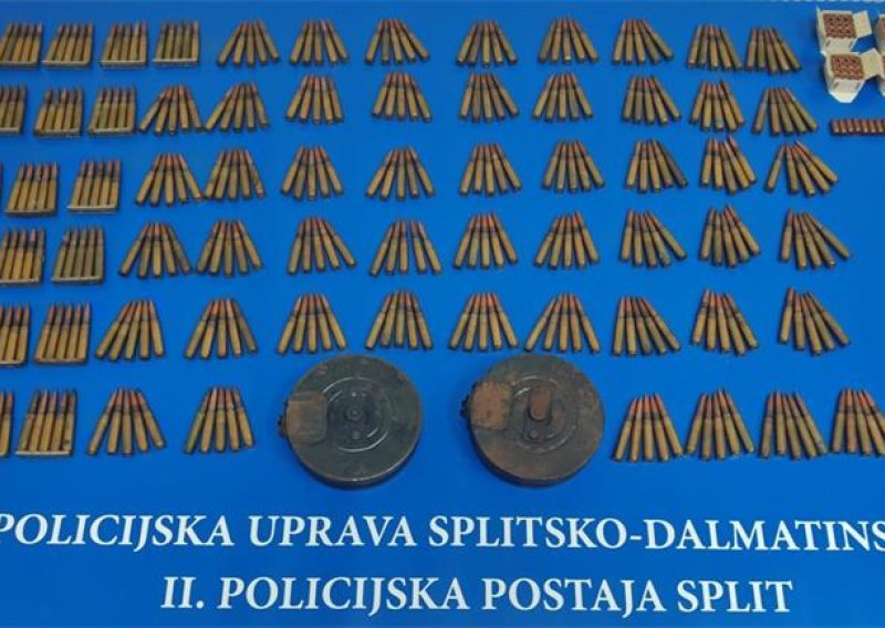 Muškarac pao s preko 700 komada streljiva: Bio je opremljen i za puške i pištolje