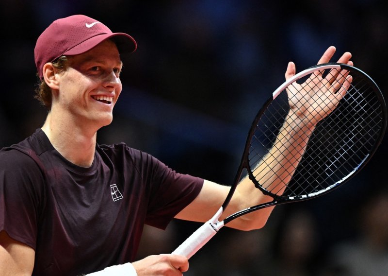 Ludnica na Australian Openu! Totalni amateri igraju jedan poen protiv profesionalaca za milijun dolara