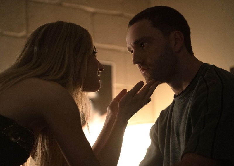 Nisu samo par u seriji: Glumci iz serije koja je sve osvojila zajedno su i u privatnom životu