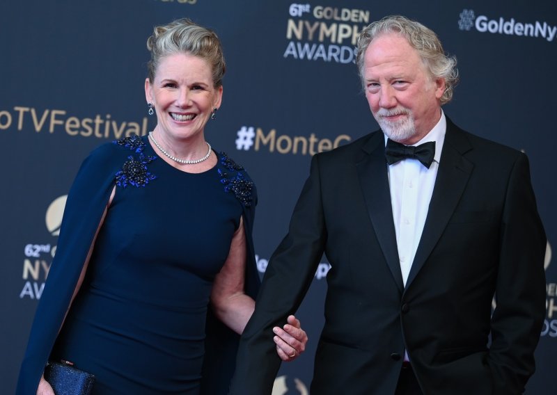 Nakon izdane tjeralice zvijezda serije 'Zapadno krilo' predala se policiji