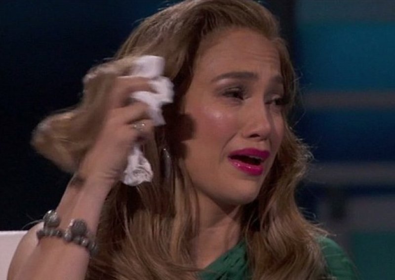 Jennifer Lopez izgubila kontrolu i rasplakala se