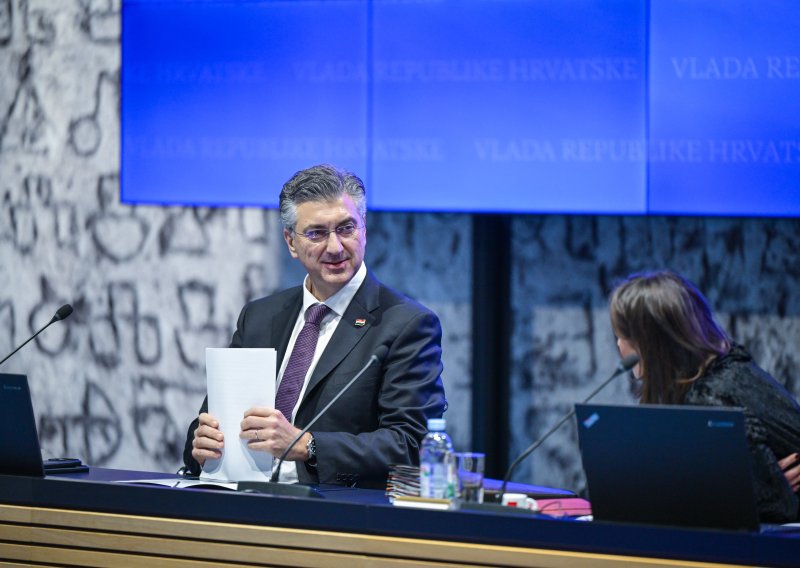 Plenković otkrio koliko je građana zatražilo besplatne račune