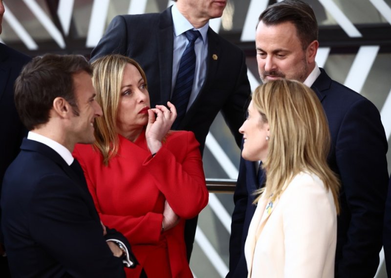 EU sprema neviđen potez: Traže osobu za pregovore s Putinom, već se spominju neka imena