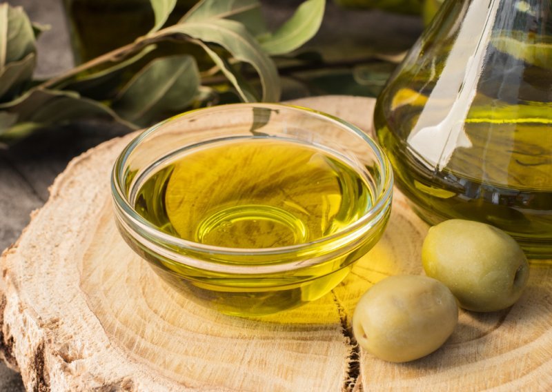 Zaboravite na skupe vitamine: Ovo ulje hrani dobre bakterije i štiti probavu