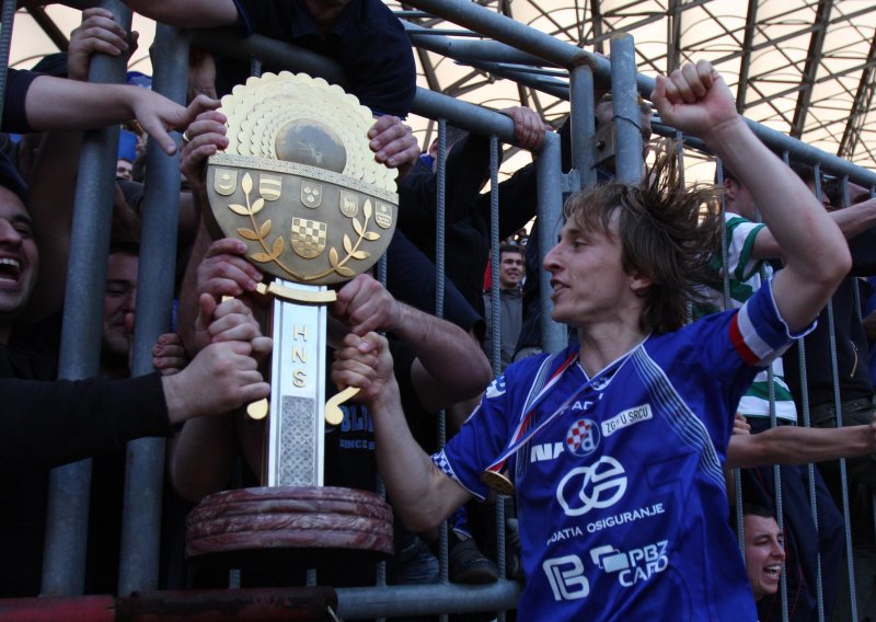 Gazzetta: Modrić bi mogao potpisati za Dinamo