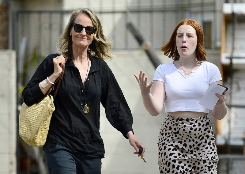 Odrasla je daleko od reflektora, a sada kreće majčinim stopama: Upoznajte jedinicu Helen Hunt