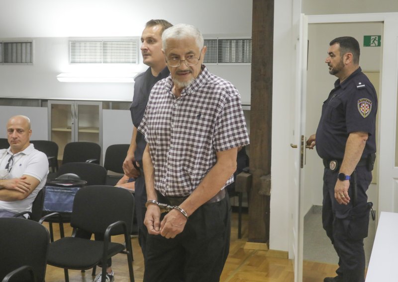 Travica neće moći pratiti svoje suđenje zbog ratnih zločina: Operirao karcinom, požalio se na tretman