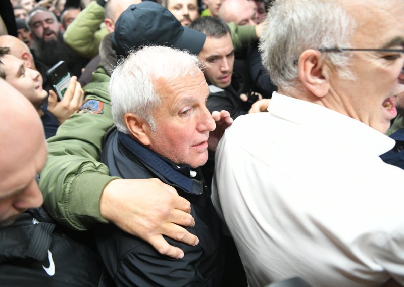 Senzacionalna vijest iz Srbije: Željko Obradović napušta košarku