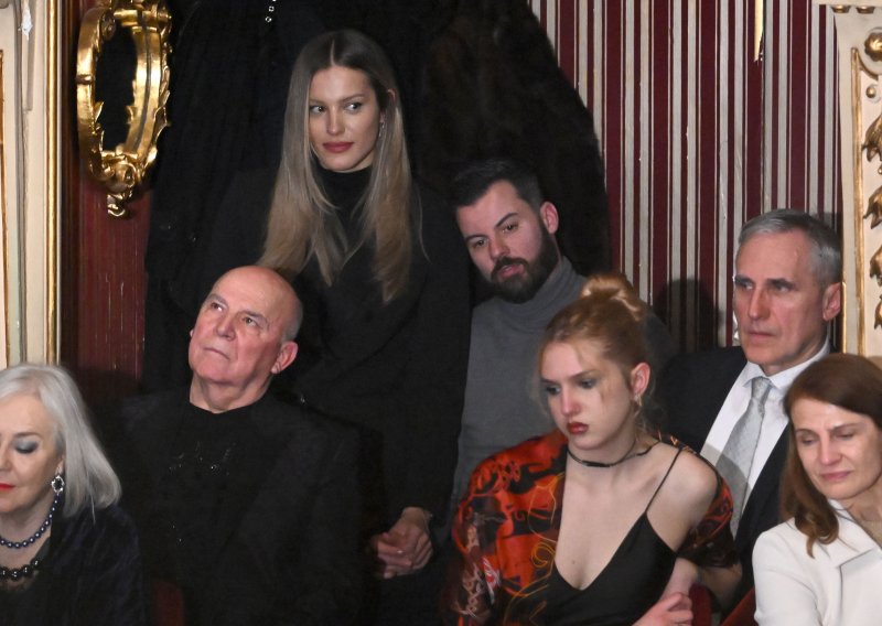 Evo tko je ljepotica s kojom je Mate Rimac proveo romantične trenutke na koncertu