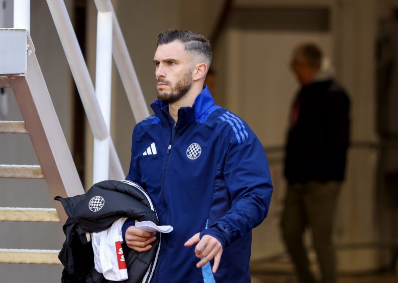 Bio je u Hajduku, Rijeci, Laziju i Hannoveru, a sad se vraća u SHNL