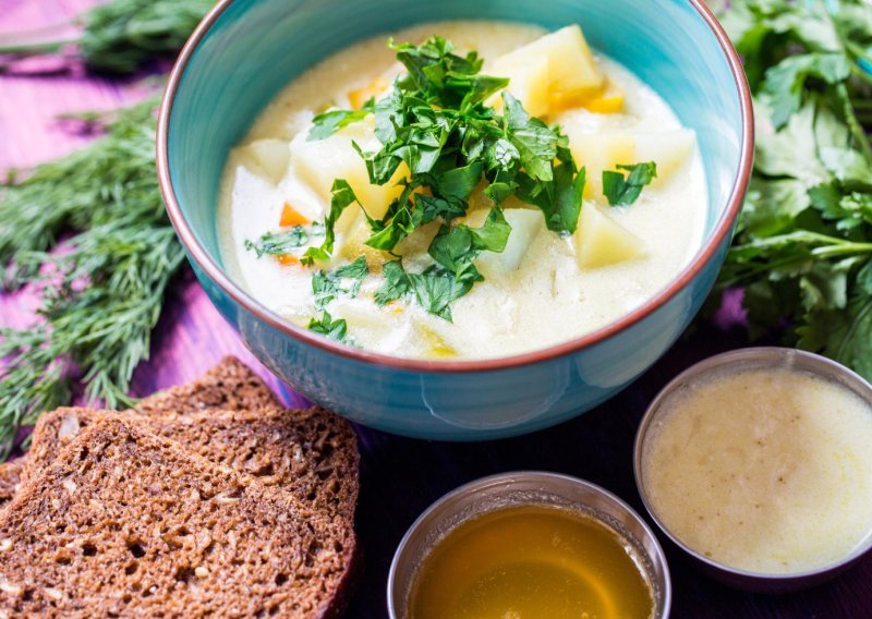 Ova kremasta juha gotova je za pola sata - i nevjerojatno je zasitna