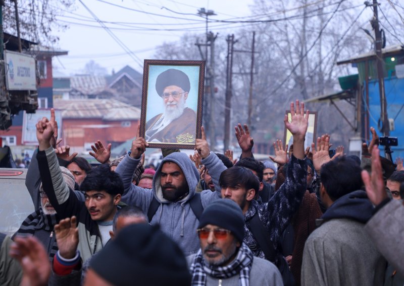 Nemiri u Iranu jenjavaju nakon pokušaja gušenja prosvjeda