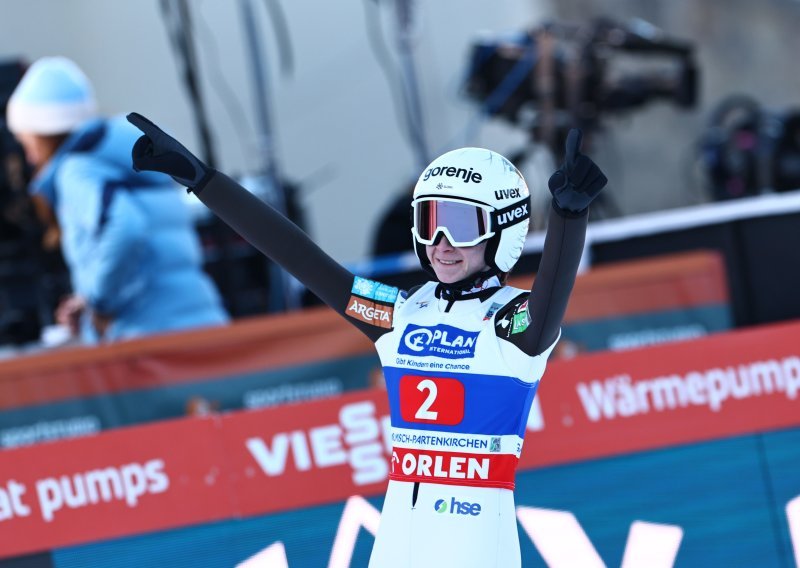 Nika Prevc novom pobjedom povećala vodstvo u Svjetskom kupu