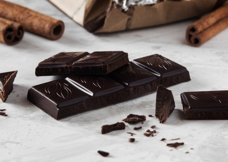 Tamna čokolada nije grijeh: Evo koliko je možete jesti svaki dan
