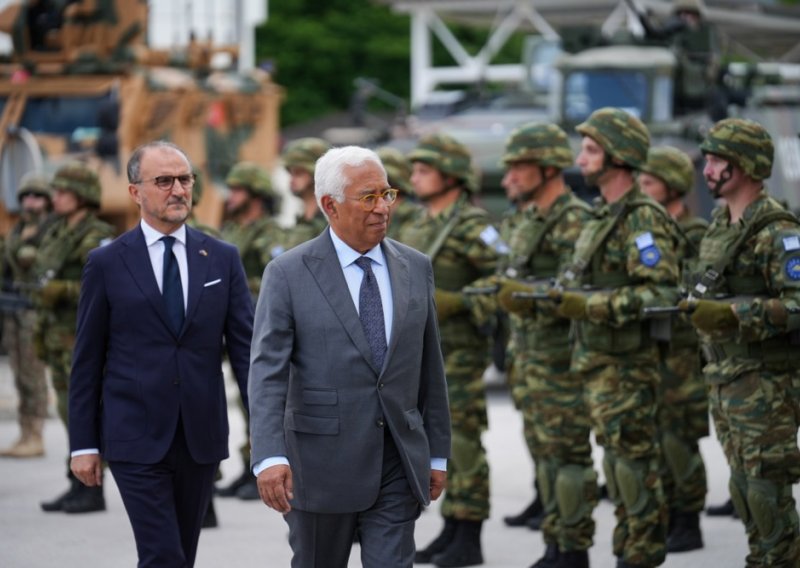 Važni pregovori u BiH na čekanju: 'Jeste li spremni odlučno napredovati?'