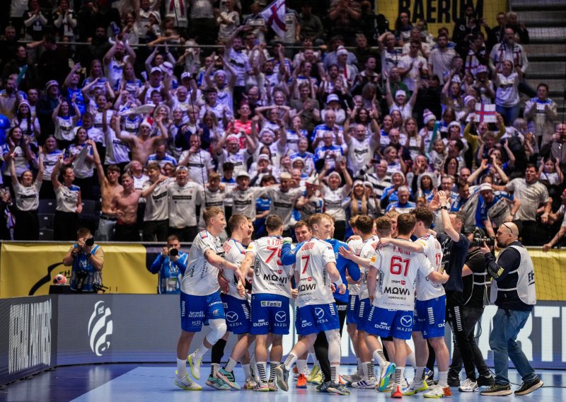 Pogledajte sjajni pogodak za bod u posljednjim sekundama utakmice Europskog prvenstva