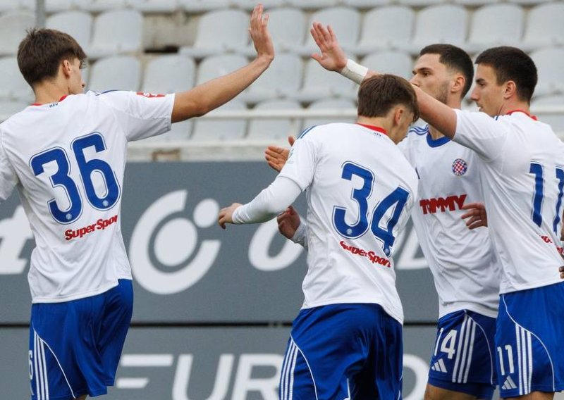 Hajduk odigrao posljednju utakmicu prije nastavka sezone; Šego opet junak