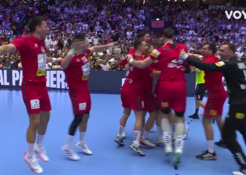 Kamera je snimila rukometaše Srbije u slavlju. Evo kako su provocirali Nijemce