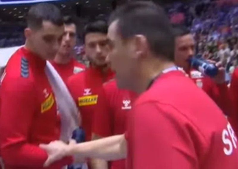 Kamere sve snimile: Izbornik Srbije dao upute za rušenje Njemačke na jeziku koji nitko nije očekivao