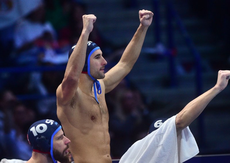 Srbija dramatičnom pobjedom izborila polufinale Eura. Tamo čeka Hrvatsku?