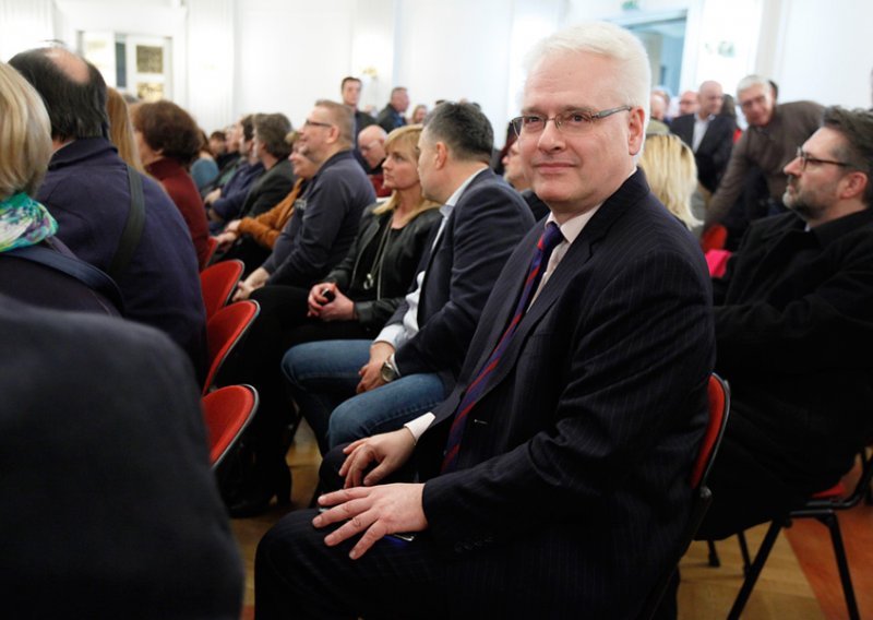 Josipović zgrožen zlouporabom proslave Dana pobjede