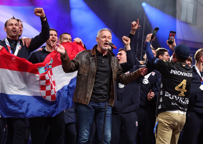 Evo što predsjednik Hrvatskog rukometnog saveza kaže o zabrani Thompsonove pjesme