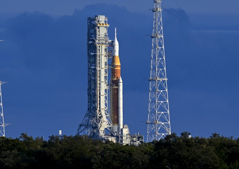 NASA-ina mega raketa stigla je na rampu za lansiranje, evo što slijedi