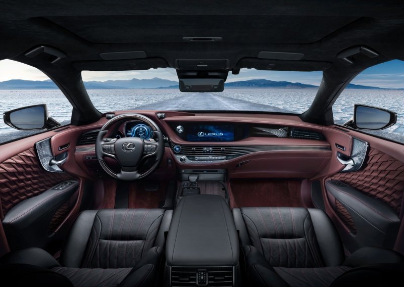 Kako je origami, poznata japanska tehnika presavijanja papira povezana s Lexusom? Naučite složiti mačku!