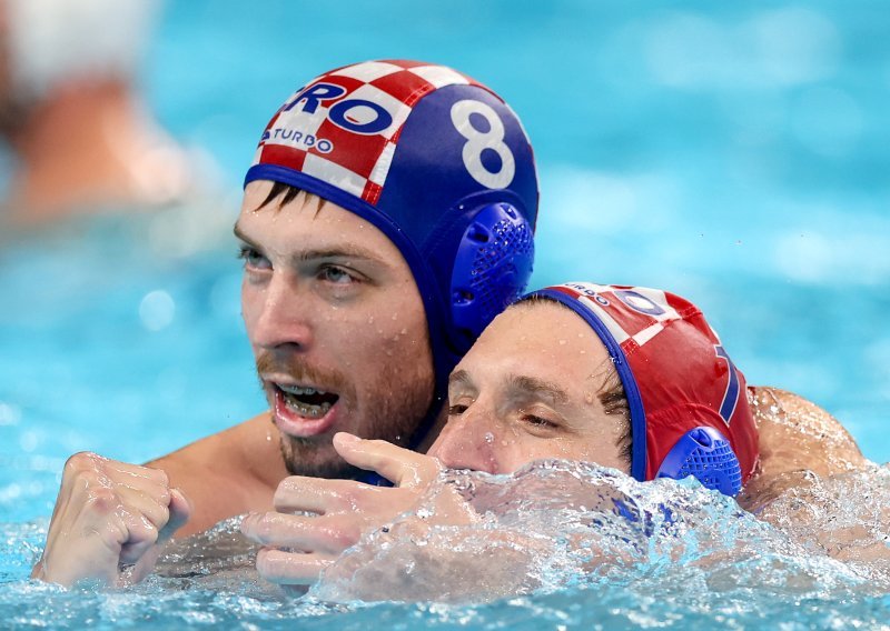 Hrvatski vaterpolisti oduševili, ali tvrde da su misli negdje drugdje; svi čekaju jedno