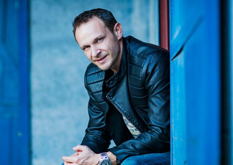 Tata ga skriva od javnosti, ali ove fotke govore sve: Pogledajte zašto svi pričaju o sinu Enisa Bešlagića