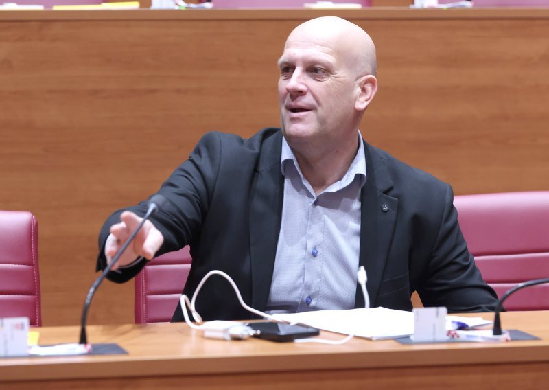 Kukavica o 'zabrani' Thompsonove pjesme: 'Postoje ljudi koji ne žele dobro Hrvatskoj'