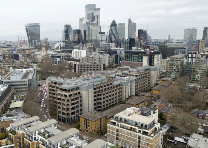 Pao dogovor, Britanci pustili Kini izgradnju mega-veleposlanstva u Londonu