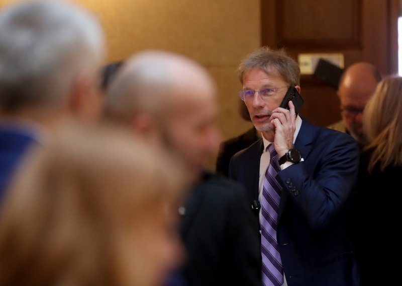 Oporba zadovoljna Vujčićevim izborom, već se nagađa tko bi mogao preuzeti HNB