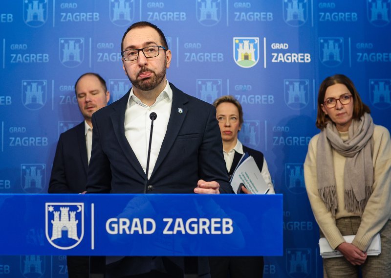Tomašević upozorio: Jednosmjenska nastava do 2027. nije realna