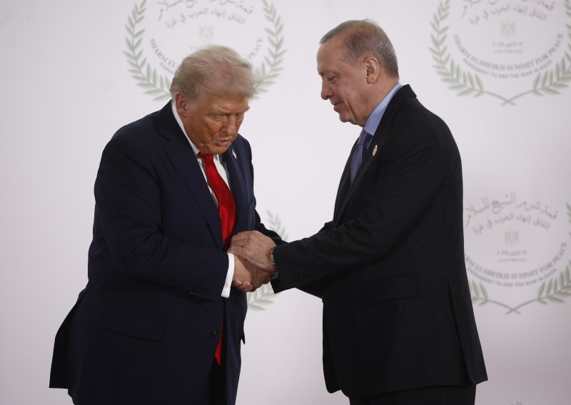 Trump: Imao sam vrlo dobar razgovor s Erdoganom