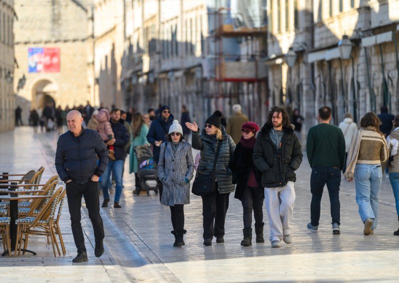 Broj zaposlenih u Hrvatskoj počeo padati: Samo dvije profesije privlače više ljudi