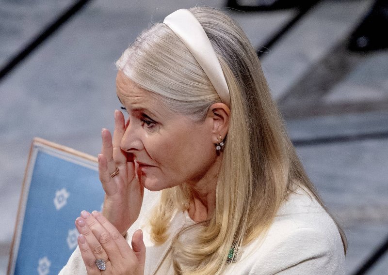 Norveška kraljevska obitelj priprema se za svoju 'godinu užasa'