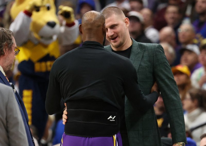 Gesta za pamćenje; LeBron James odao veliku počast Nikoli Jokiću