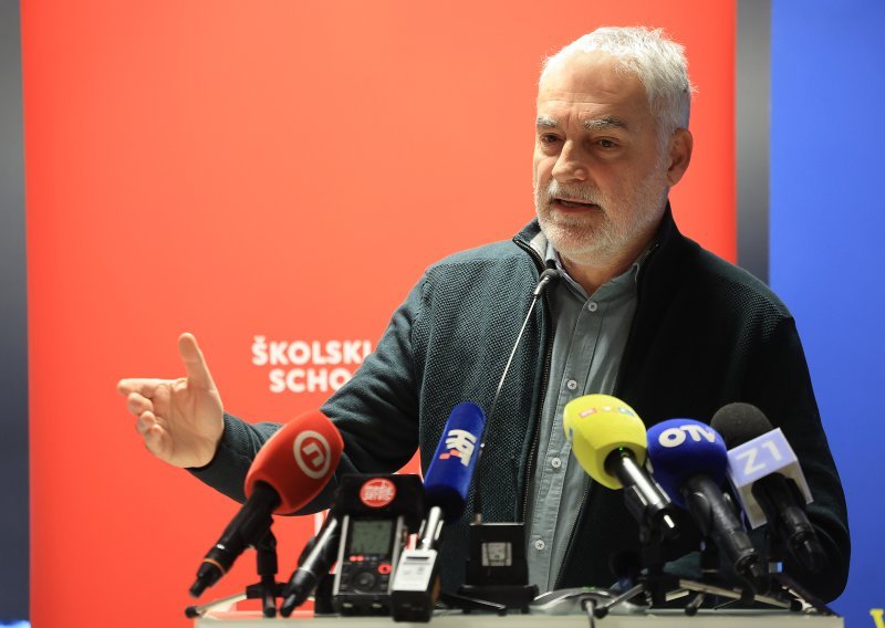 Sindikatima javnih službi ponuda Vlade 'neprihvatljiva': 'Ostaje nam socijalni spor'