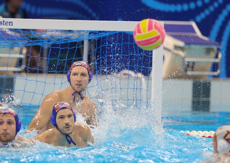 Kapetan Hrvatske utučen nakon ispadanja: Evo što je rekao poslije drame u Beogradu