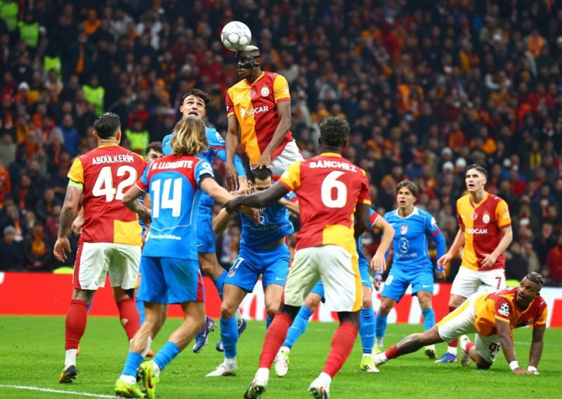 Qarabag u 94. minuti šokirao Eintracht, remi Galatasaraya i Atletica