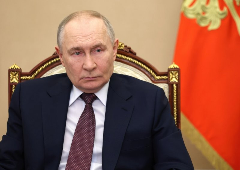 Putin: Mogli bi platiti milijardu dolara za Odbor za mir, i to iz ruske zamrznute imovine
