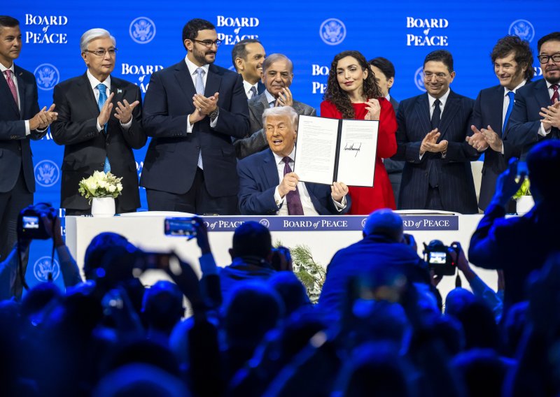 Trump: U ovoj grupi svi su dragi vođe jer inače 'ima dvoje ili troje koje ne volim'