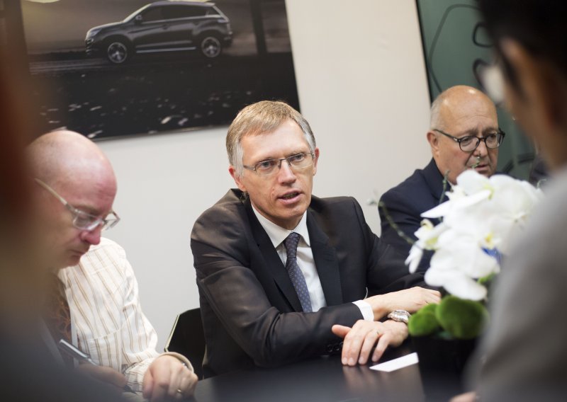 PSA Peugeot Citroen kupio Opel/Vauxhall za 2,2 milijarde eura