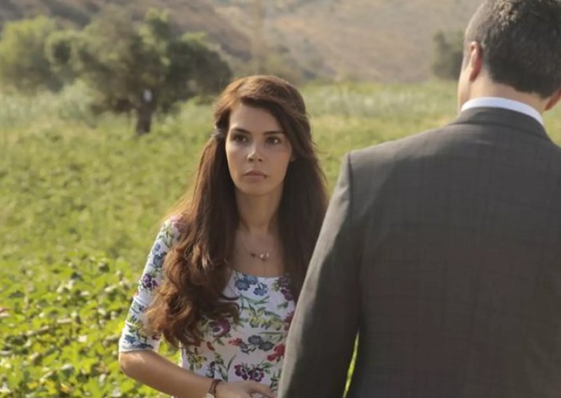 Od Miss Turske do 'Dile': Kako je jedna od najljepših Turkinja pronašla ljubav na snimanju