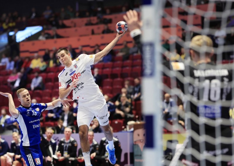 Legenda hrvatskog rukometa posjetila igrače u svlačionici: Kakva podrška!