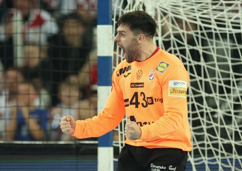 Udario je u vratnicu, iznesen je s terena, a onda je izveo ključni potez za pobjedu Hrvatske