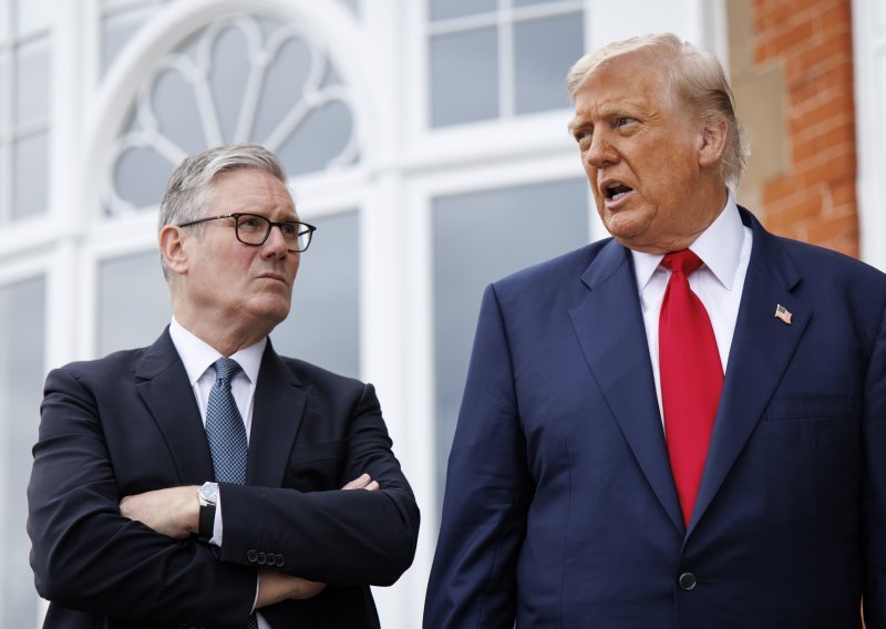 Starmer pobijesnio na Trumpa: 'Njegova izjava je uvredljiva i doista užasna!'