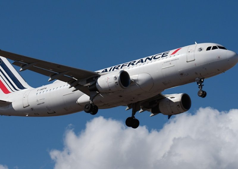 Sprema li se napad na Iran? Još dvije kompanije otkazale letove prema Izraelu i Bliskom istoku